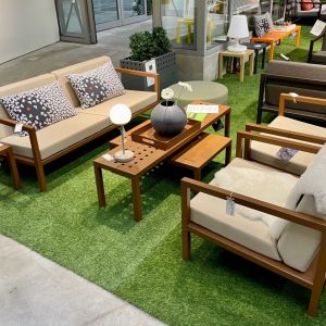 Sofagruppe fra Sundays Design – pakketilbud – rustfarget aluminium og sand puter